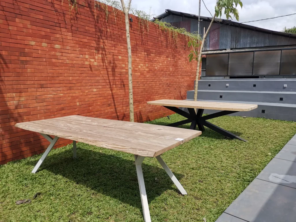 Meja Kursi Cafe Outdoor Minimalis