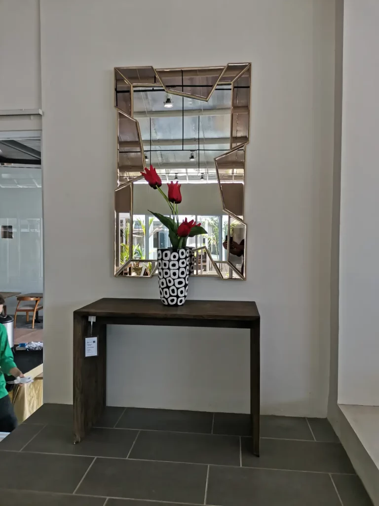 rekomendasi custom furniture